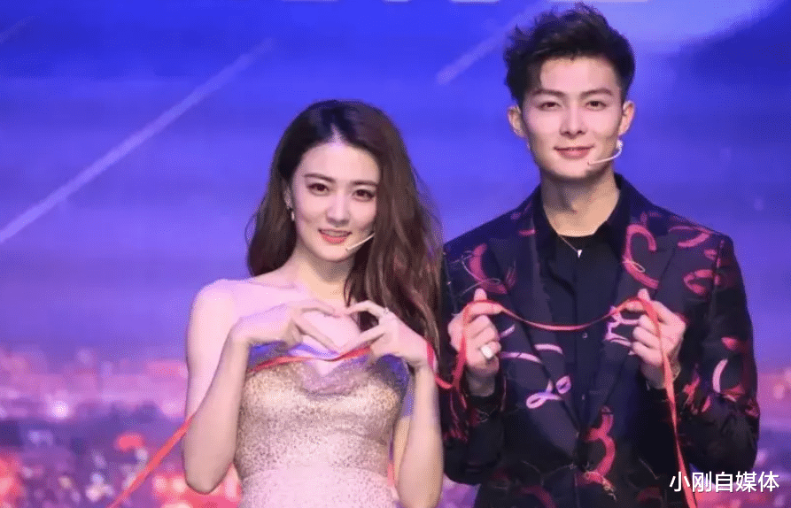 明星|明星谈恋爱真的太难了！轻则脱粉，重则影响事业