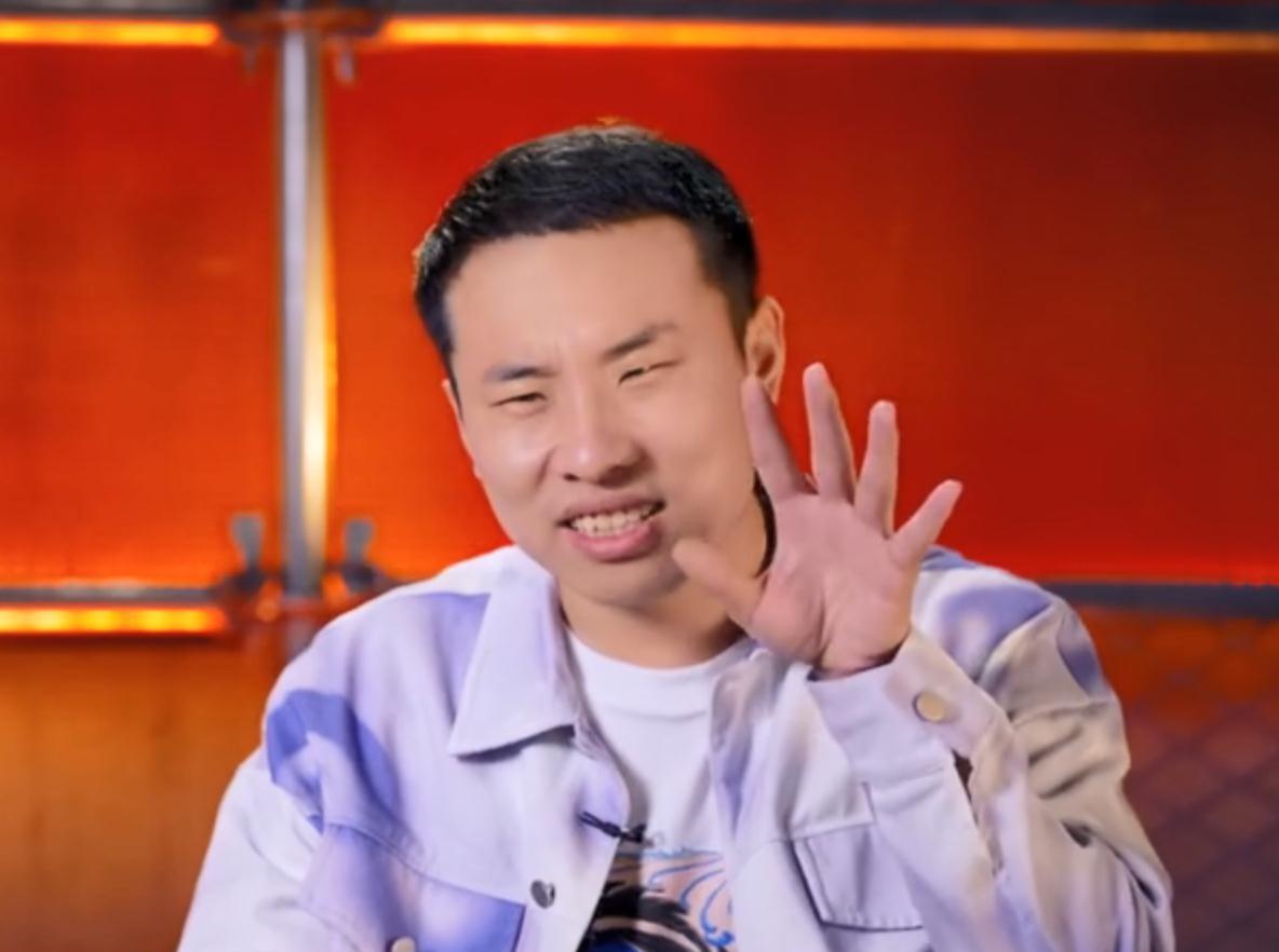 徐志胜|《脱口秀大会5》烂尾了,豆瓣评分5.1,看完8进4总决赛你就明白了