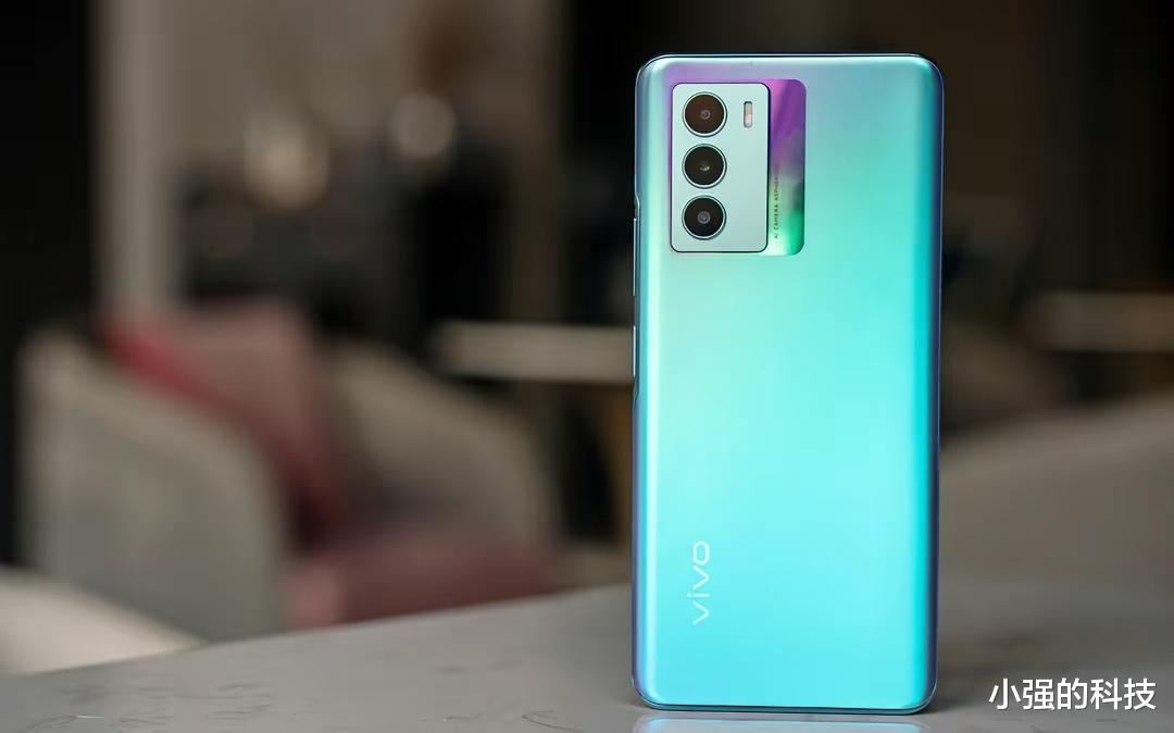 电池|近期中端机怎么买 这三款价格降至最低 都性能强悍高性价比值得入手