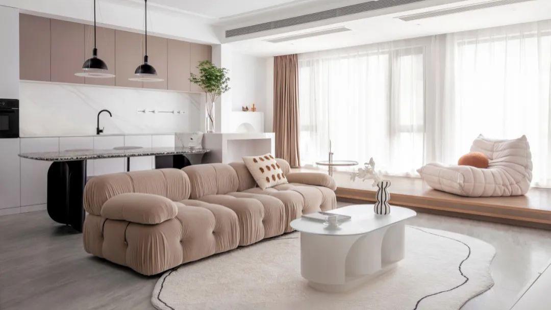 ?130m2一人居「奶油风」：轻法式+原木，又甜又治愈非它莫属！