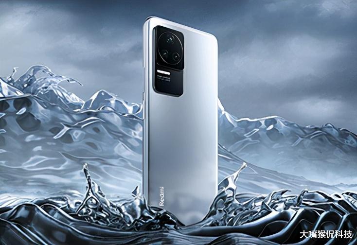 电池|首发天玑8100,并且还带有5500毫安大电池,2399确实很吸引人