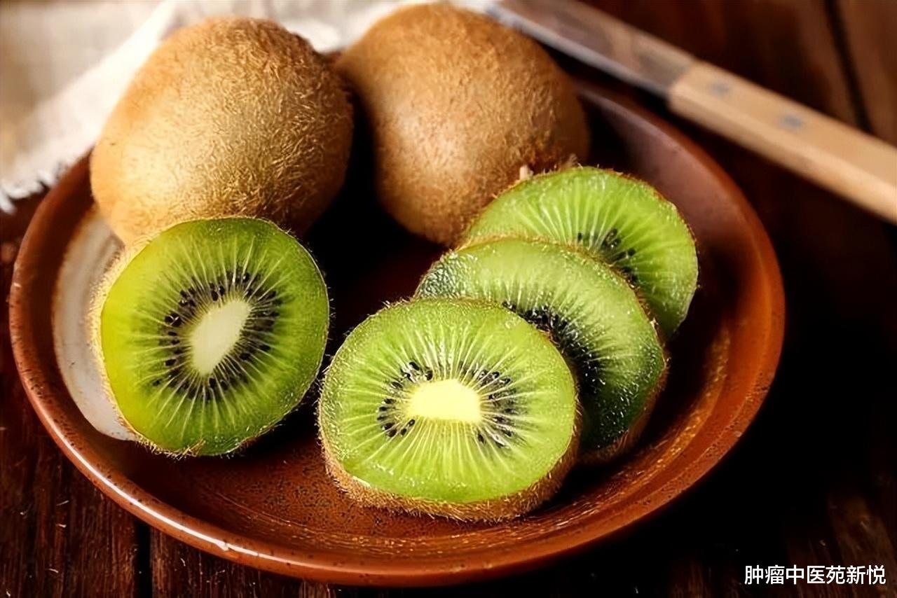 长寿|吃大蒜对甲状腺结节有好处?提醒:2果2蔬换着吃,或能化瘀散结