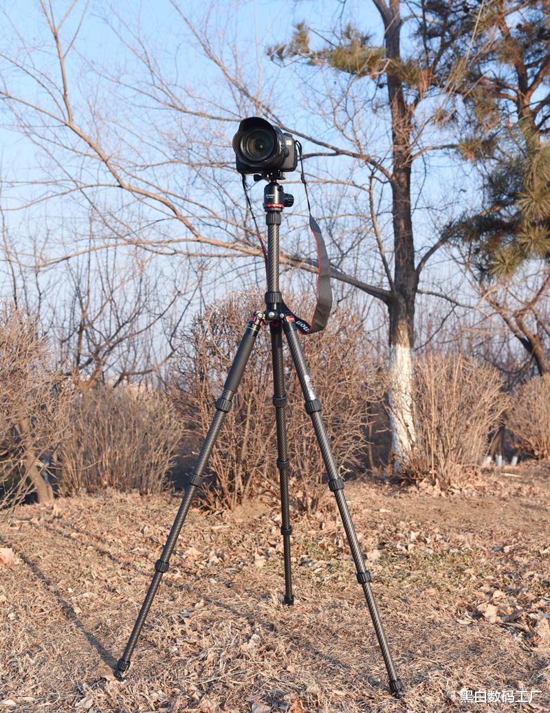 碳纤维|便携出行,出图效率重量极轻-佳鑫悦碳纤维反折三脚架
