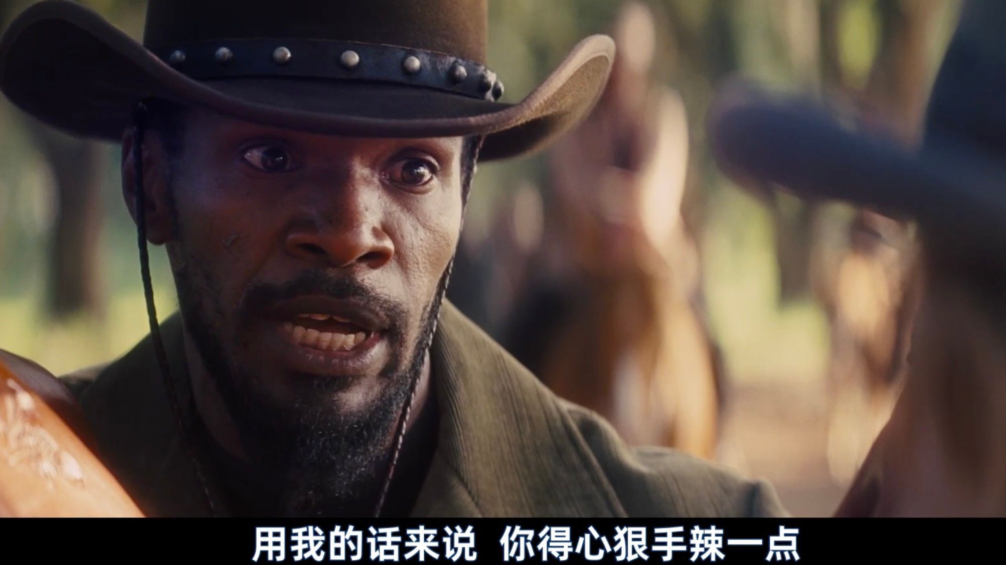 姜戈|鬼才导演昆汀种族主义电影,莱昂莱多的出演,令本片大放异彩