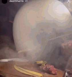 詹姆斯·哈登|太嗨了！哈登带马克西和尼昂吃牛排，球迷：餐厅风格符合夜店登