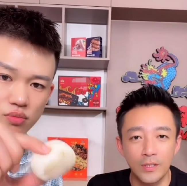 汪小菲|死性不改?汪小菲直播辟谣出轨,葛思琪在线回怼,失忆了我来帮你