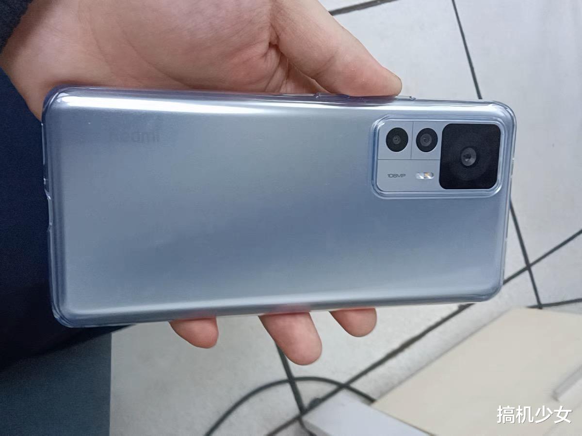 gen.g战队|骁龙8+旗舰持续真香,12GB+256GB已降至2699元,还有120W快充