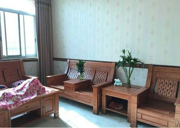 晒婆家农村七层小洋楼,毫不夸张的说,要是在城里那就是别墅!