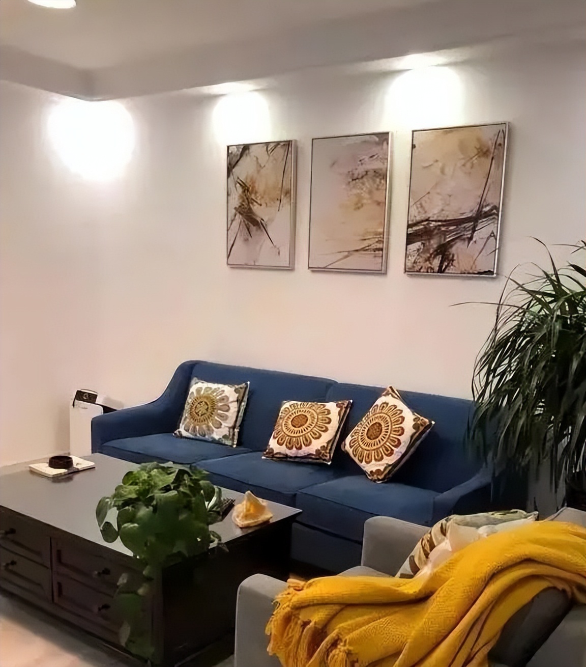 朋友家将厨房和餐厅打通,空间瞬间扩大不止一倍,榻榻米超实用!