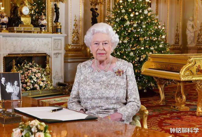 英国女王去世,爱尔兰人却庆祝?爱尔兰和英国究竟有什么仇?