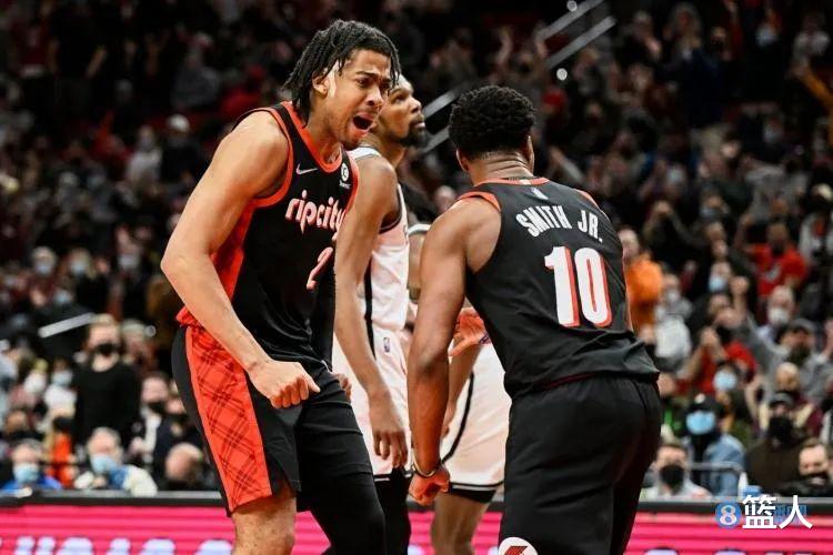 史密斯|年仅24岁！小威少5年换4支球队！他还能重返NBA吗？