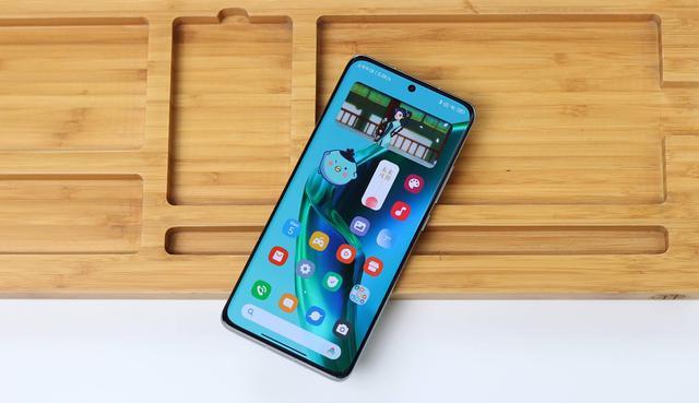 iPhone|2022年旗舰别乱买，目前这三款最为合适，发烧友用过都说好！