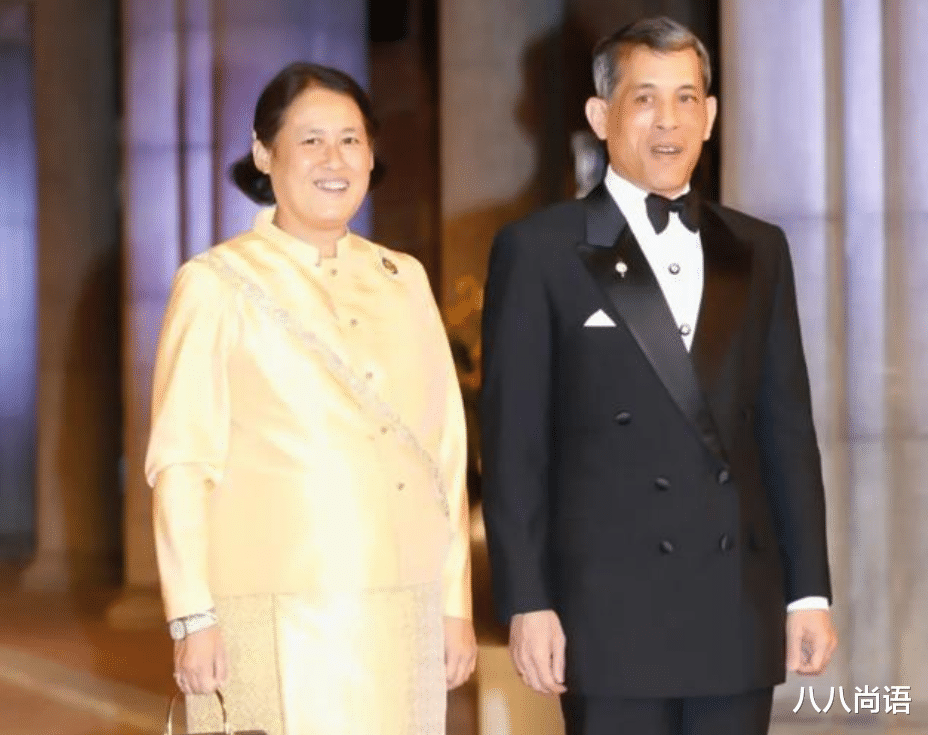 诗琳通|诗琳通公主给哥哥贺寿,穿传统泰服发表演讲,地位高过嫂子苏提达