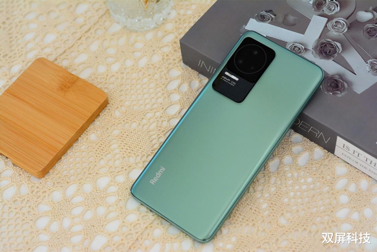 高通骁龙|骁龙870+67W闪充+OIS防抖,12+256GB 2399元,高达97%好评率