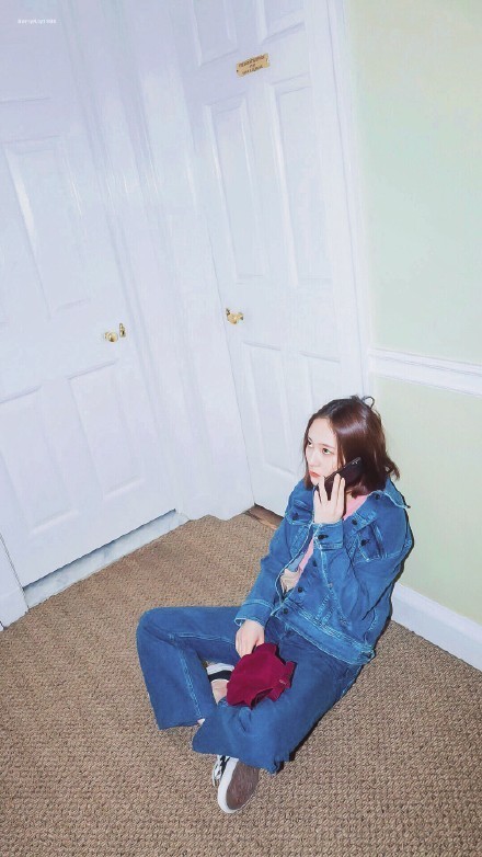 刘逸云|f(x)5位美女现状：刘逸云美国签约，宋茜回国成顶流，崔雪莉已不在人间