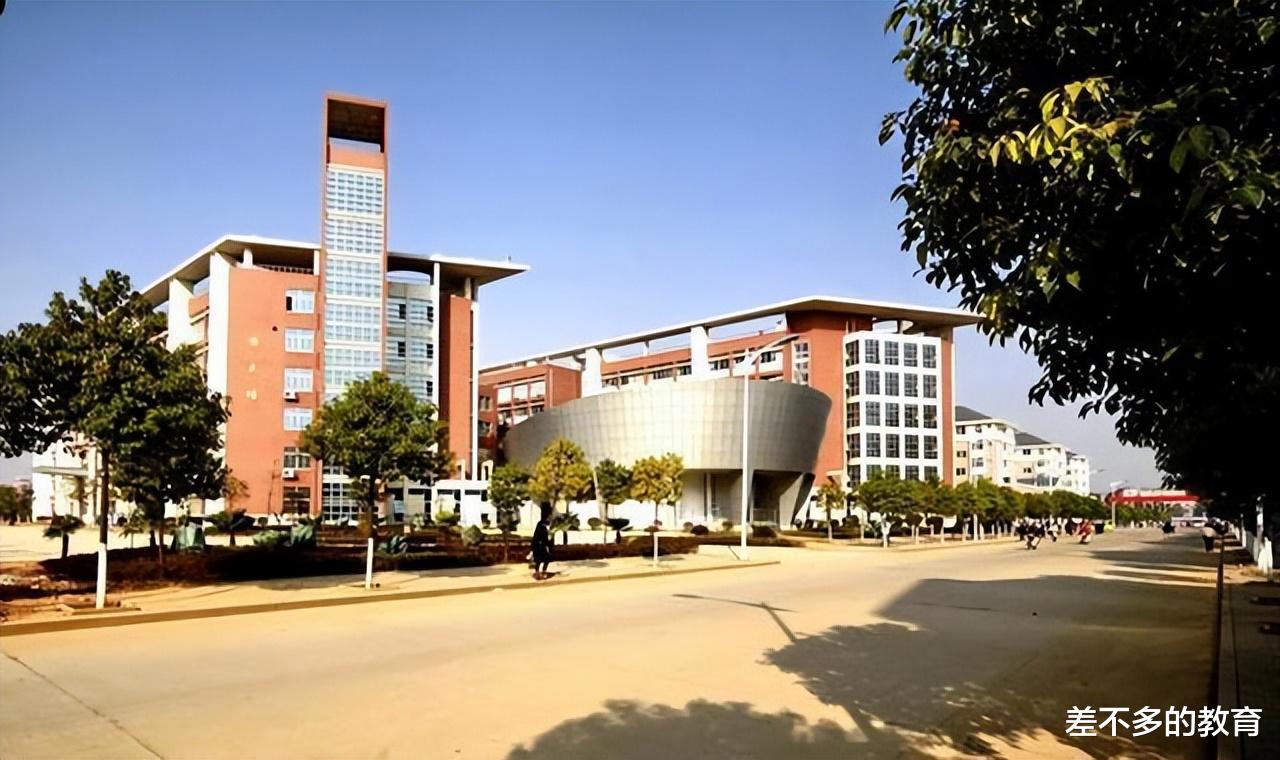 |教育部发布通知，22所专科院校升级为本科，已考上的学生眼光独到