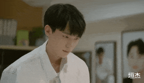 二十不惑2|《二十不惑2》:抛弃男友后,她的事业终于开挂了