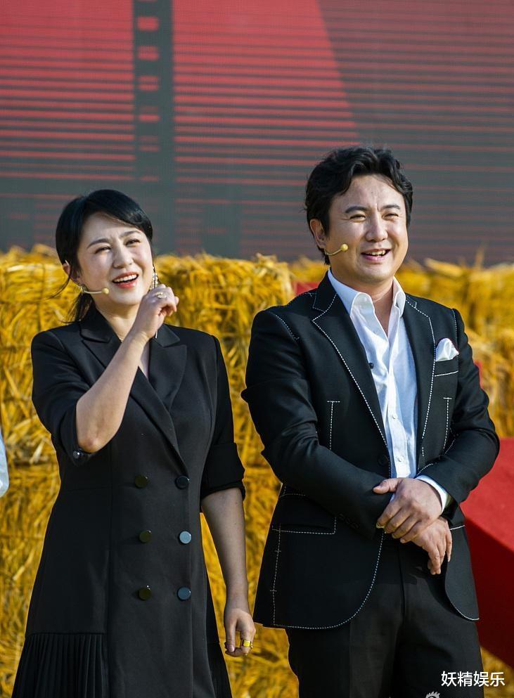 马丽|网友晒马丽15年前旧照，校花级别超惊艳！曾被叫美女和吴京传绯闻