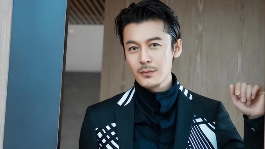 演员王东人设崩塌后续，被妻子再次控诉，称其威胁自己发洗白视频