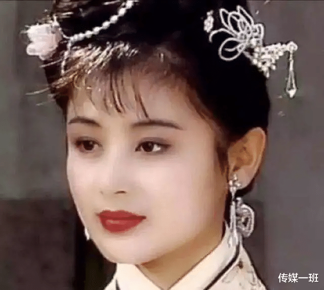 周冬雨|5位影视剧中“第一美人”角色设定：有人实至名归，有人纯属尬吹