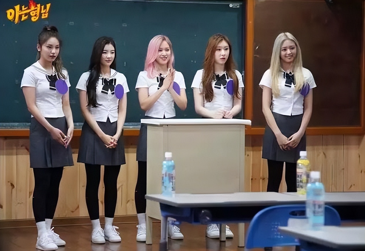 itzy|参加选秀屡遭淘汰,后靠实力逆袭ITZY主舞,却是家境富裕的千金?