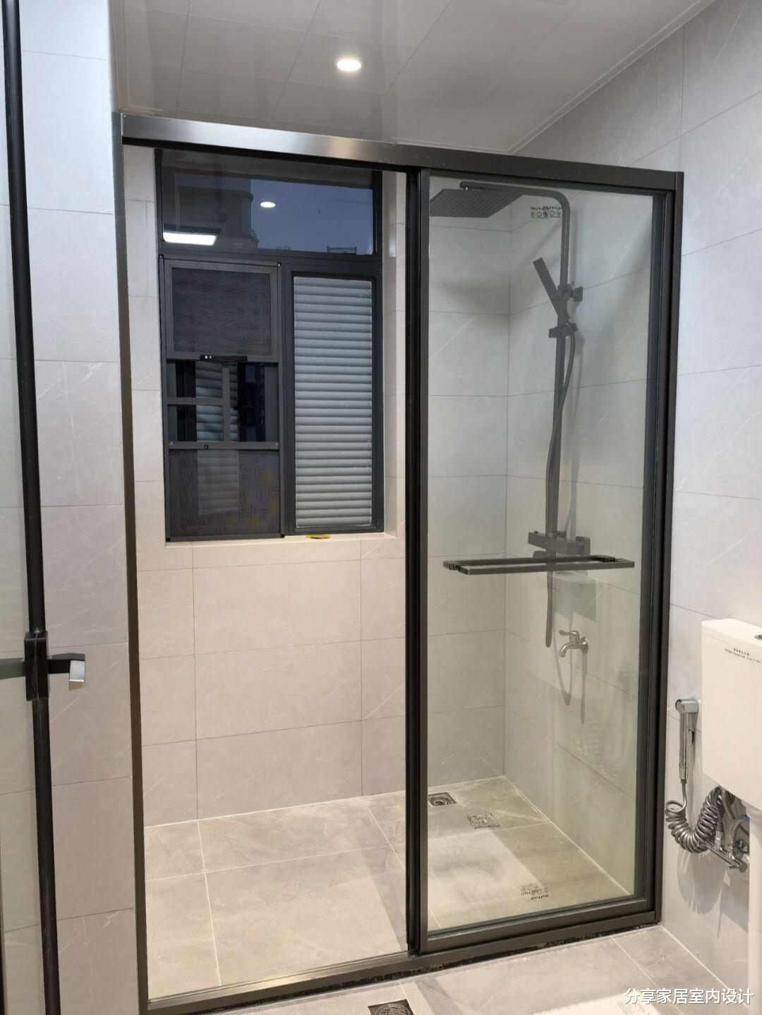 新房基本装修完工,不豪华不大气,家具全部进场很有家的味道!