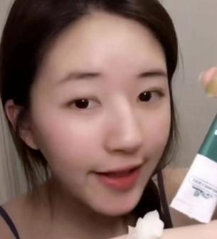 赵露思|赵露思用了1年的美白面膜，价格曝光后，网友：不愧是面膜界扛把子