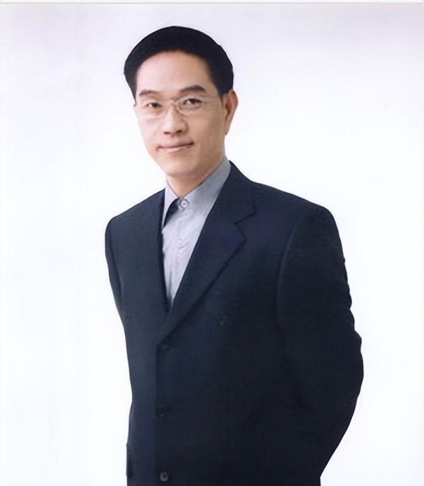 程琳|歌手程琳：感情无疾而终就此单身，不顾反对，收养孤儿与自己为伴