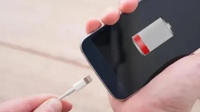 苹果|iPhone XSMAX能用多久？