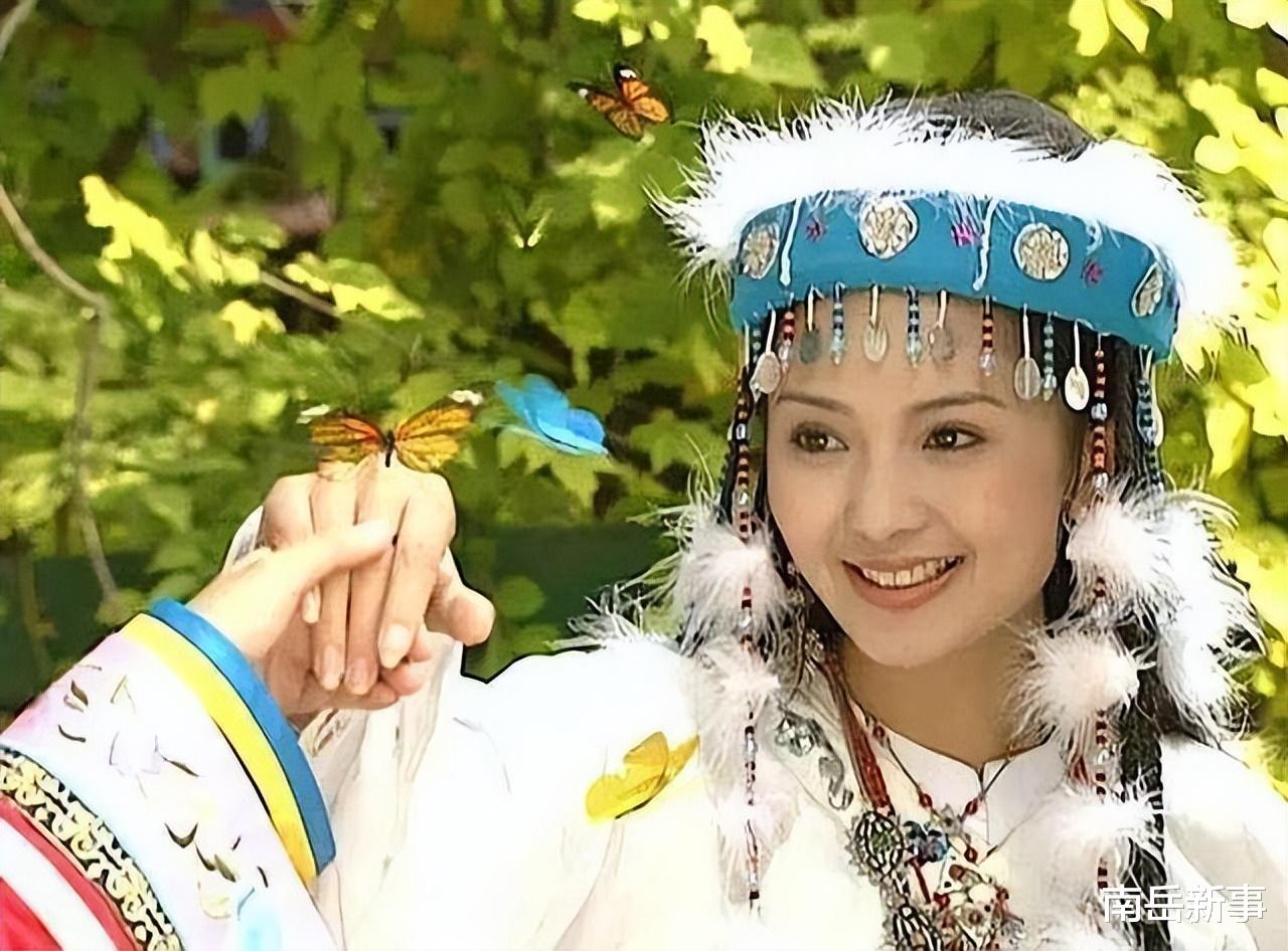 刘诗诗|同为古装女神献舞，有人翩翩起舞一眼万年，有的还是把脸遮上吧