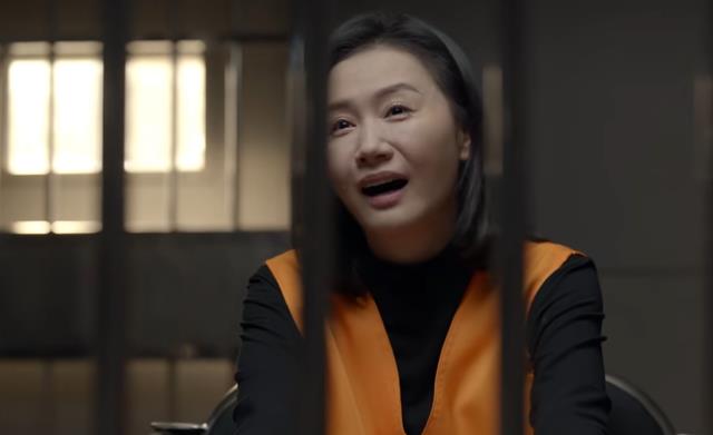 玫瑰之战|《玫瑰之战》开局“四场婚外情”:缺钱,才是中年女人最大的隐痛