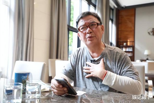 李立群|李立群因不当言论被骂,质疑嘲讽满屏而至,社交平台全部停更!