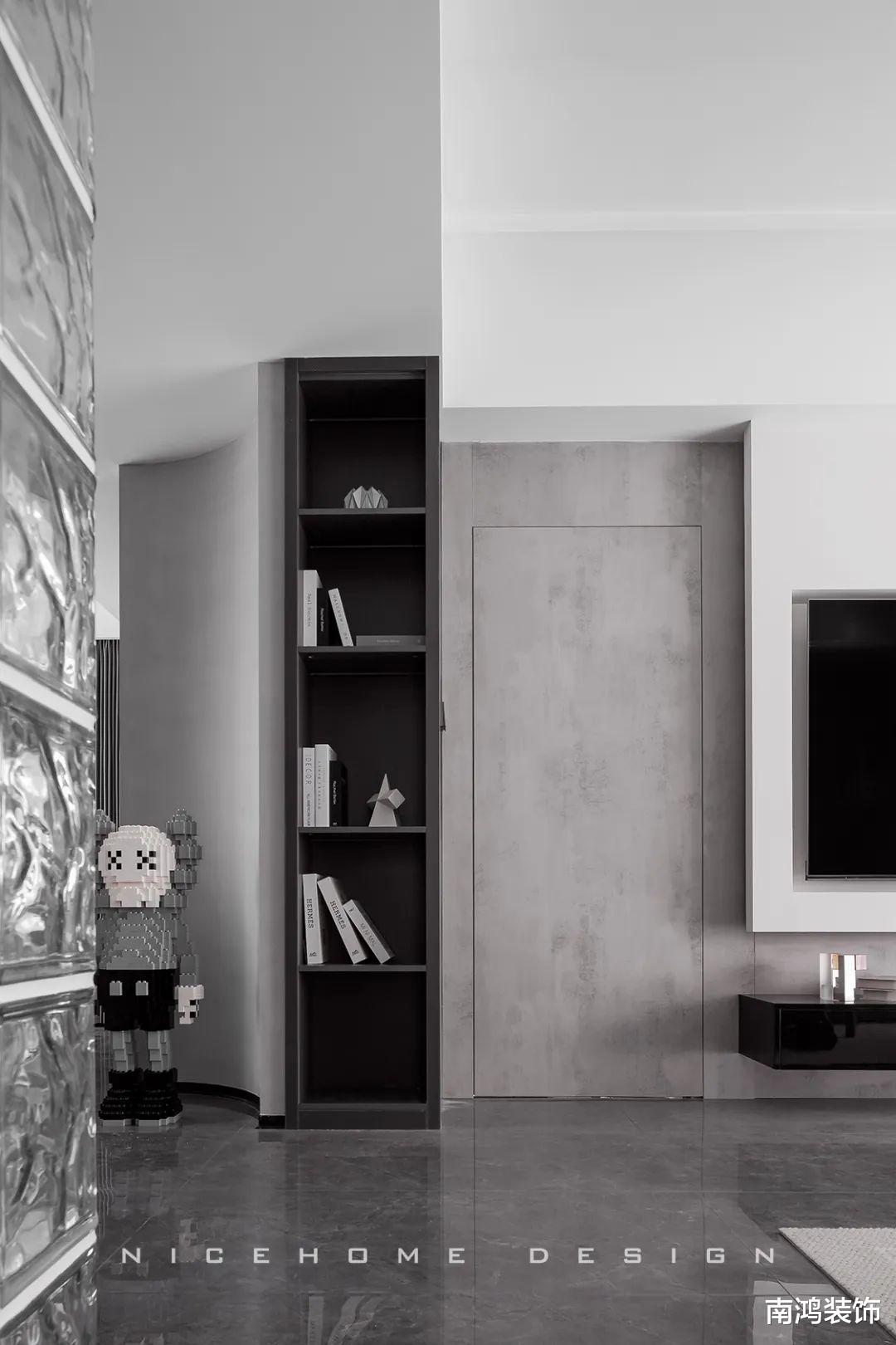 温柔灰包裹的二人居,自由感与浪漫感的双重收获!