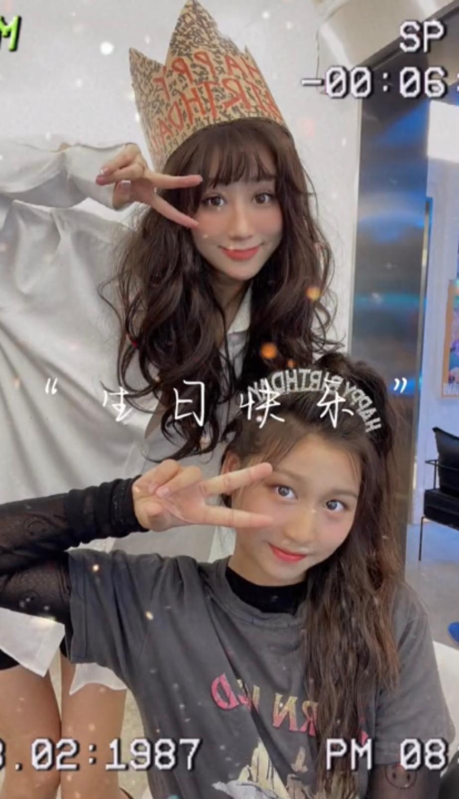 陈浩民|陈浩民为大女儿庆生,11岁陈雅薷帮妈妈下厨做菜!穿衣打扮显成熟