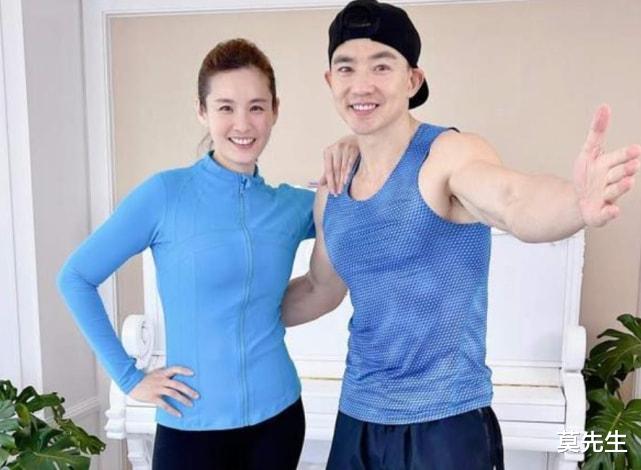 童锦程|25位明星上海居家隔离:陈赫朱桢聚餐,杜若溪晒菜,刘嘉玲看风景