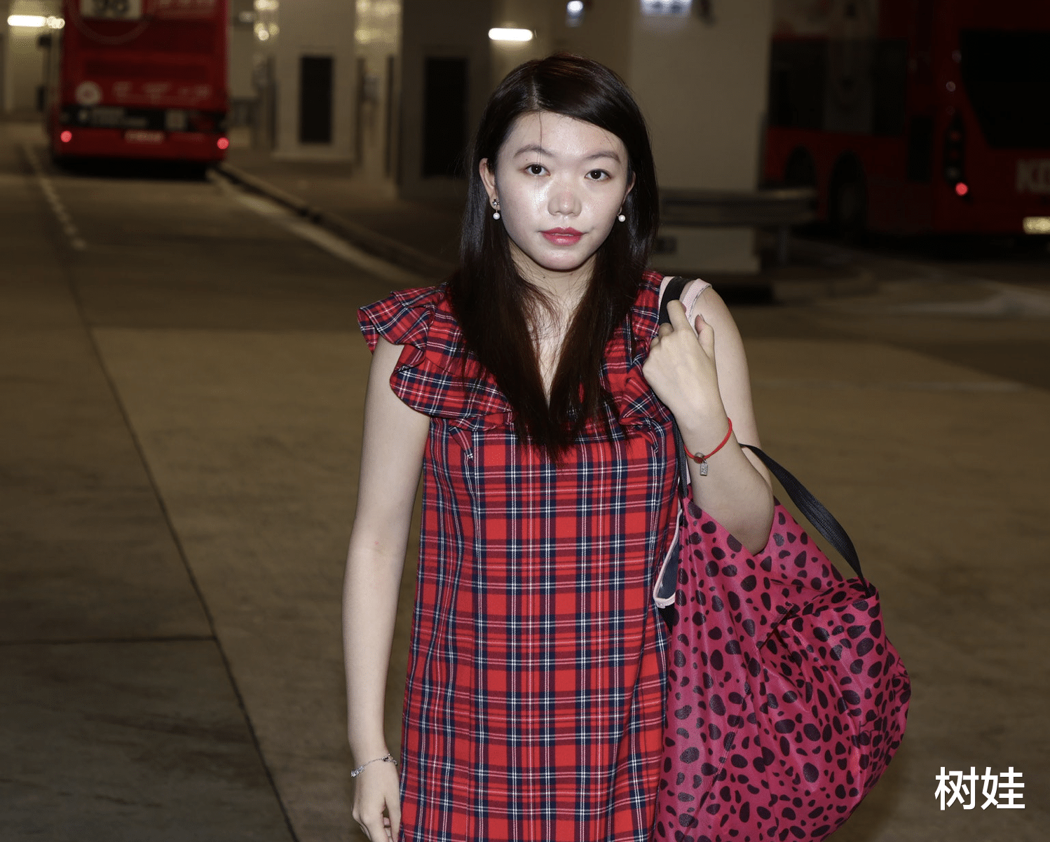 香港小姐|2022港姐首轮面试佳丽曝光，林俊贤27岁女儿参选，最小参选者17岁