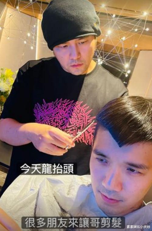 昆凌|昆凌怀孕6个月，周杰伦带她逛街，挺着大肚子的昆凌孕样十足