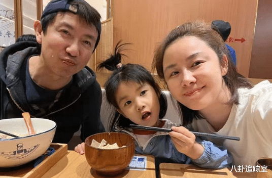 梅婷|梅婷前夫带重病妻子求医！妻子2年做2次要命手术，网友：男的克妻