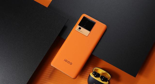 电池|双芯坐镇6年不卡顿,另有120W快充+5000mAh大电池,太完美了