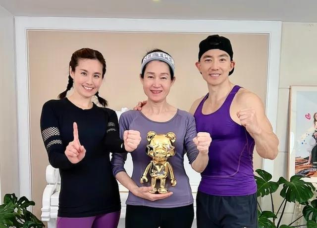 刘畊宏|刘畊宏的热度下滑严重，大家都忙得累死，谁还有空跳操？