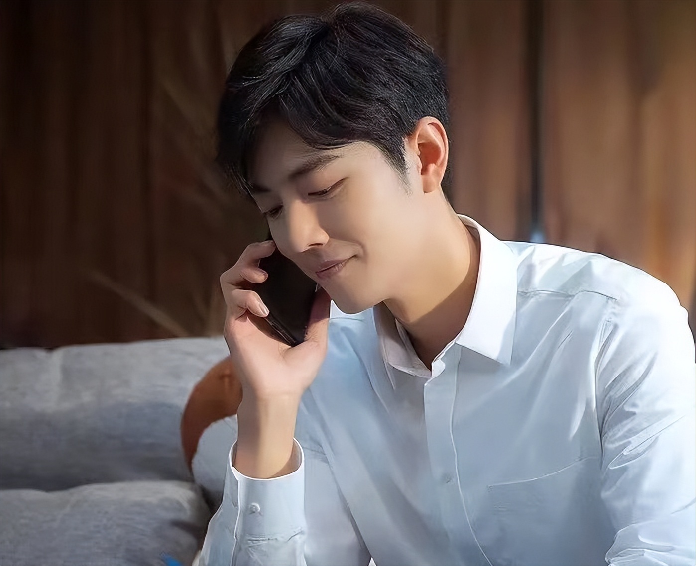 陈飞宇|开播成榜单冠军，陈飞宇甩出王炸，《点燃我，温暖你》4集不够看