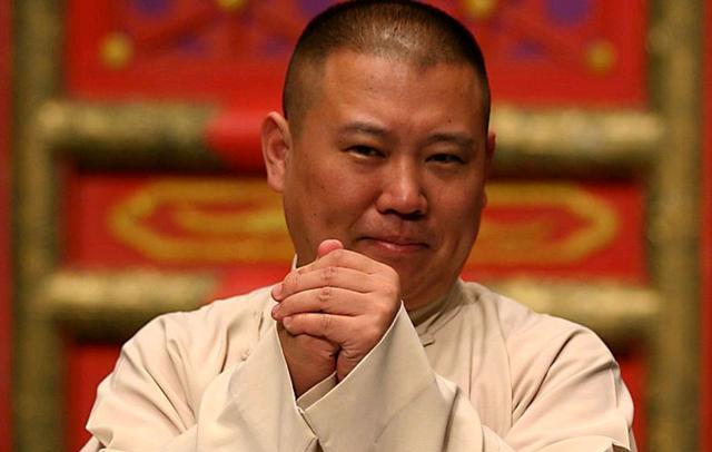 郭德纲|郭德纲在外面连别人递的水都不喝，这么谨慎的人，绝对不会出轨