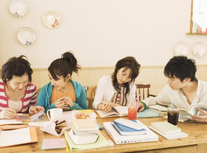 大学生|就业困难成为学生常态,想要改变,就需要提升自己