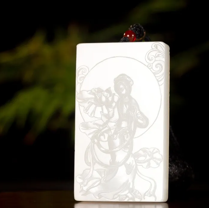 |没钱,我就不配玩玉了?