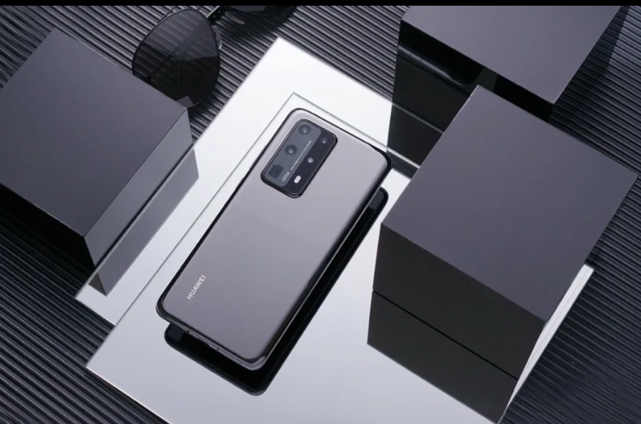 华为p40|华为P40挺好的,和P30起步价一样,小屏女的买的会很多