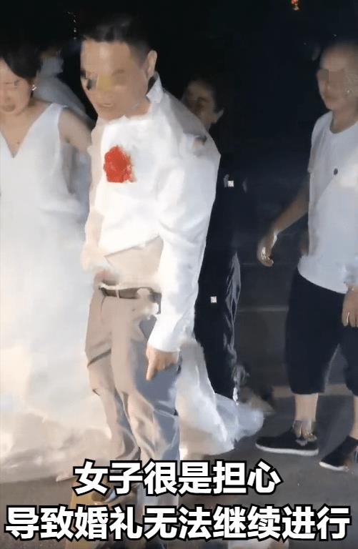 贵州女子结婚,前任前来阻拦被新郎打伤,女子哭喊:让我看看他