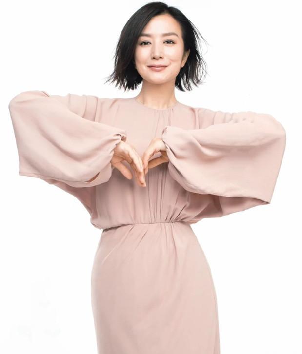 饮食 她常年稳居“日本最美女星排行榜”前三,一头短发仍成时尚圈宠儿