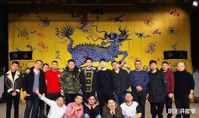 张云雷|队员演出时确认,德云社八队人员制度双改,张云雷将迎来大挑战