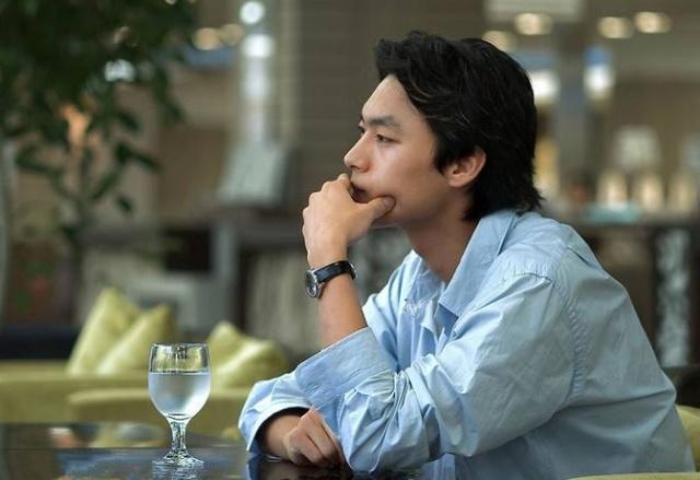 荷尔蒙|荷尔蒙旺盛的男性,大多有3个“特点”,占一个就偷笑了,看看吧