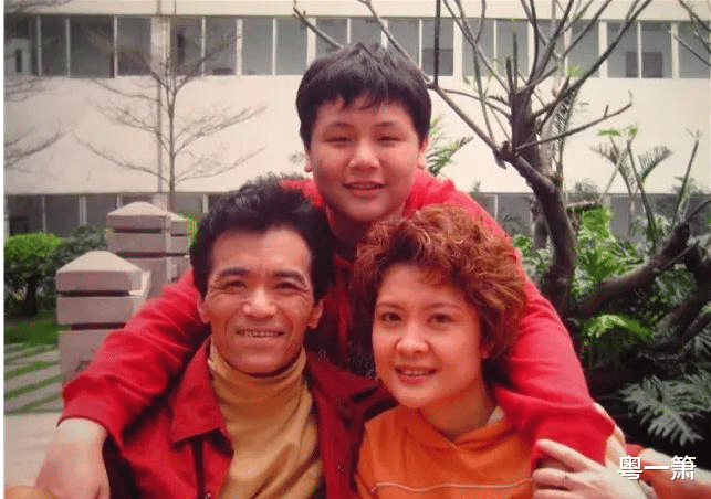 康天庥|广东明星李俊毅：此生不悔入《外剧》，来世还做康天庥